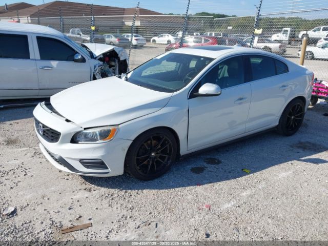 2016 VOLVO S60 YV126MFP6G2394583 Photo 1