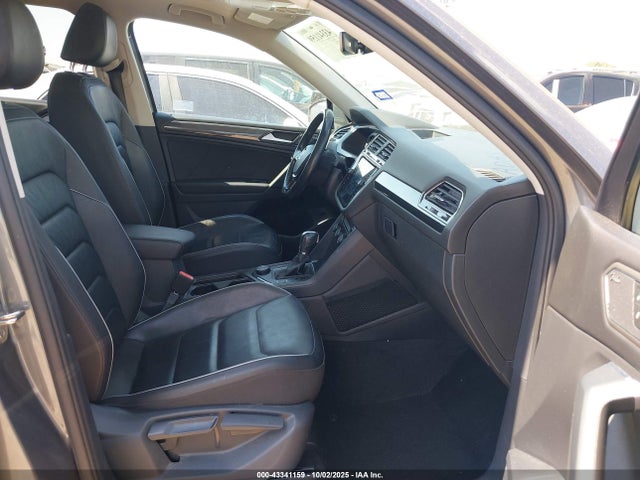 Auction sale of the 2019 Volkswagen Tiguan 2.0t Sel Premium/2.0t Sel Premium R-line, vin: 3VV4B7AX9KM099810, lot number: 43341159