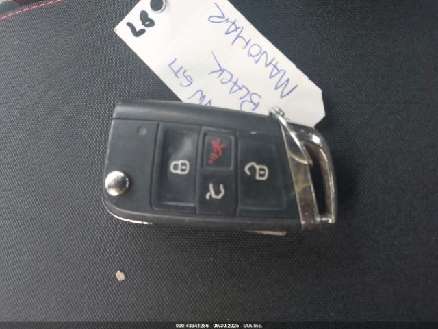 2017 VOLKSWAGEN GOLF GTI 3VW547AU0HM073444 Photo 10