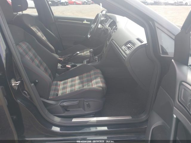 2017 VOLKSWAGEN GOLF GTI 3VW547AU0HM073444 Photo 4