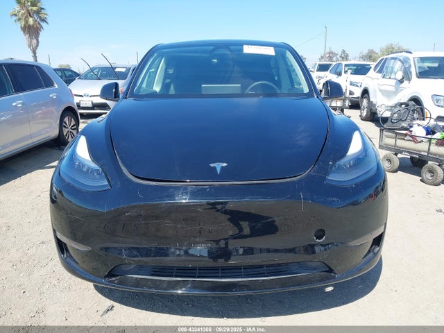 7SAYGDED7SF226254 Tesla Model Y