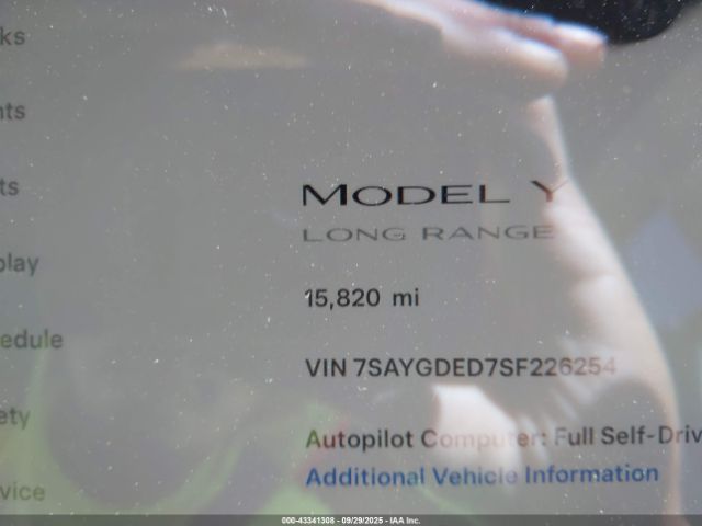 2025 TESLA MODEL Y 7SAYGDED7SF226254 Photo 6