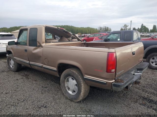 1997 GMC SIERRA 1500 1GTEK19R0VE538182 Photo 2