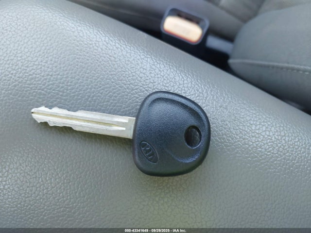 KIA dohc mpi nu 2015 KNAFK4A63F5418768 Image 11