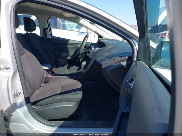 2018 FORD FOCUS 1FADP3F29JL273306 Photo 4