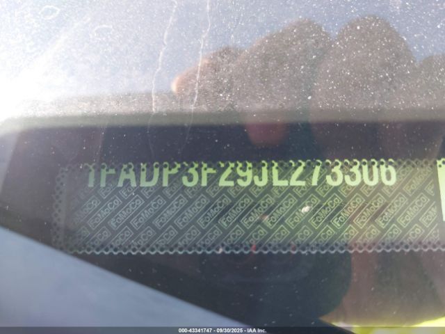 2018 FORD FOCUS 1FADP3F29JL273306 Photo 8