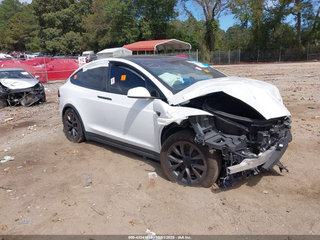 2023 TESLA MODEL X 7SAXCDE50PF372177 Photo 0