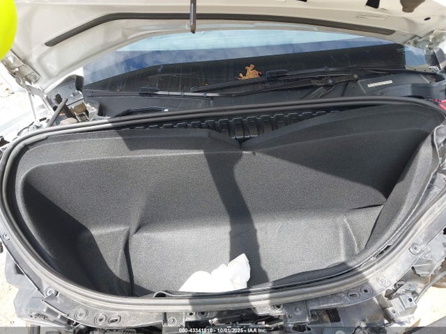 2023 TESLA MODEL X 7SAXCDE50PF372177 Photo 9