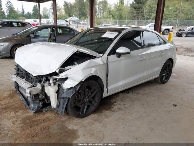 Audi A3 2017 WAUAUGFFXH1045110 Image 2