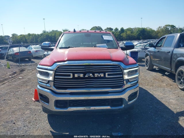RAM 2022 2022 3C6UR5NL6NG381399 Image 12