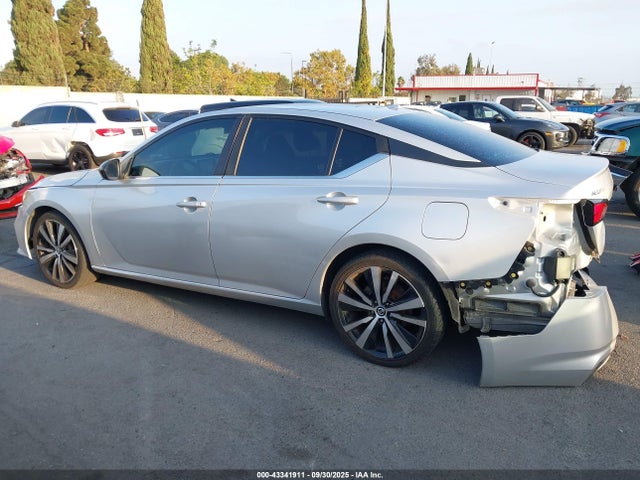 1N4BL4CVXKC159582 Nissan 2019