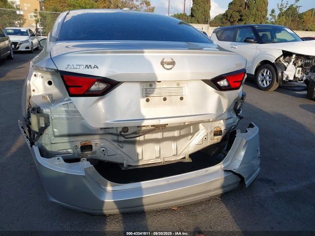 1N4BL4CVXKC159582 Nissan 2019