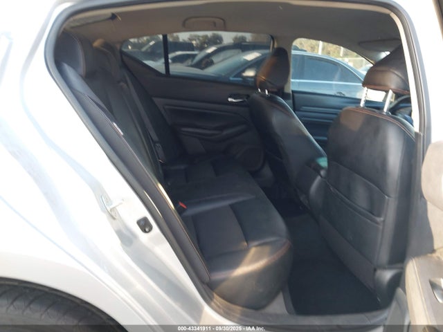 1N4BL4CVXKC159582 Nissan 2019
