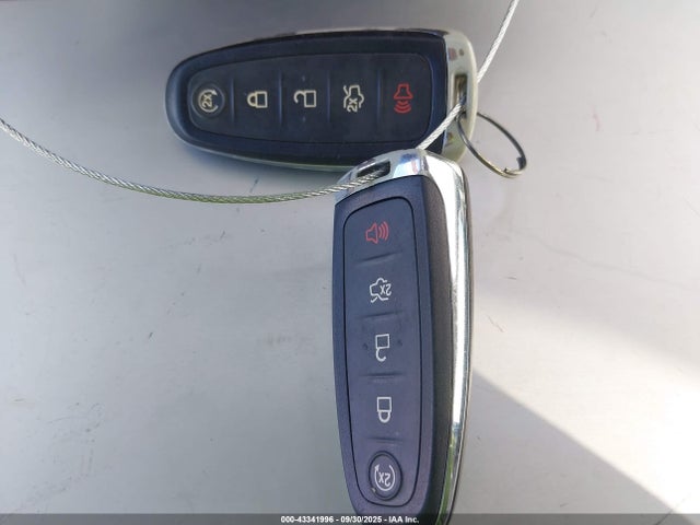 Ford 2016 2016 1FMCU9J95GUA33030 Image 11