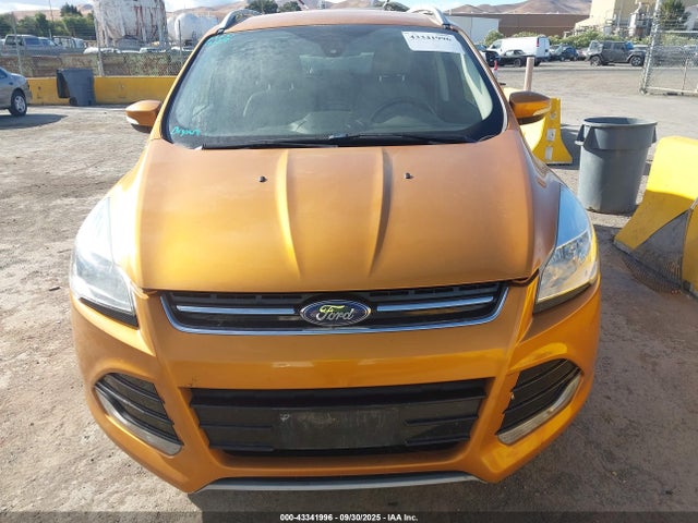 Ford 2016 2016 1FMCU9J95GUA33030 Image 12