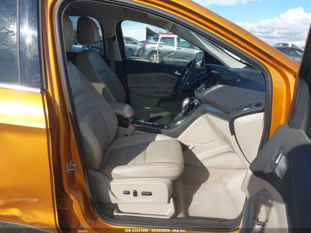 Ford 2016 2016 1FMCU9J95GUA33030 Image 5