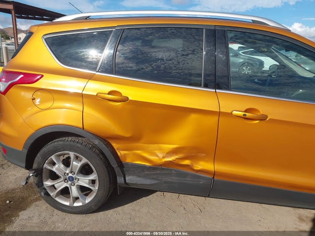 Ford 2016 2016 1FMCU9J95GUA33030 Image 6
