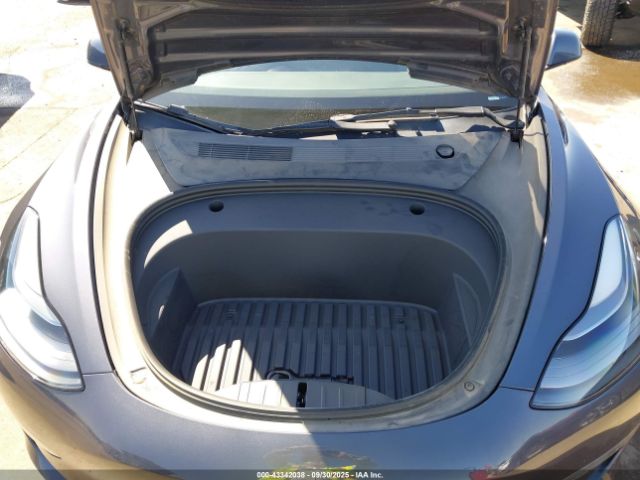 2023 TESLA MODEL 3 5YJ3E1EA1PF385599 Photo 9