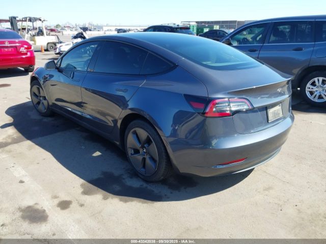 2023 TESLA MODEL 3 5YJ3E1EA1PF385599 Photo 2