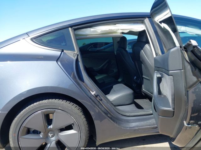 2023 TESLA MODEL 3 5YJ3E1EA1PF385599 Photo 7