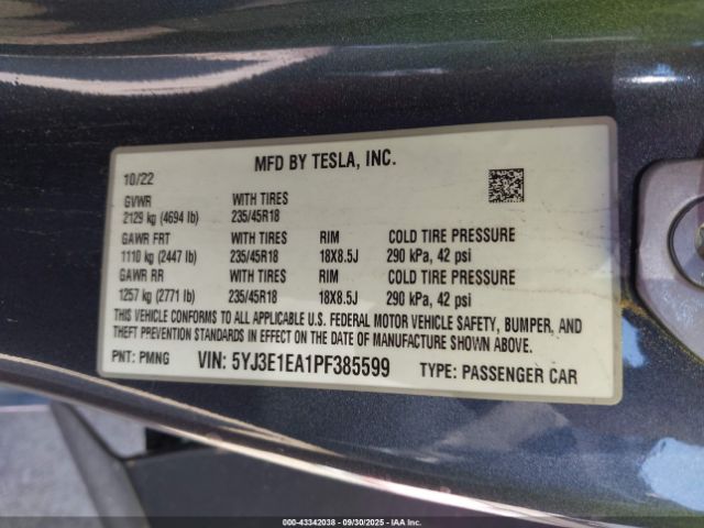 2023 TESLA MODEL 3 5YJ3E1EA1PF385599 Photo 8