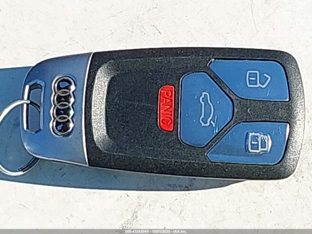 WAUGNAF40HN059044 Audi A4