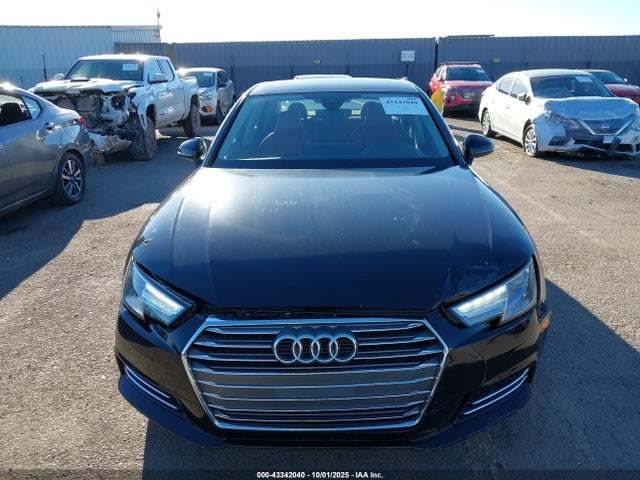 WAUGNAF40HN059044 Audi A4