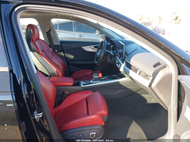 WAUGNAF40HN059044 Audi A4