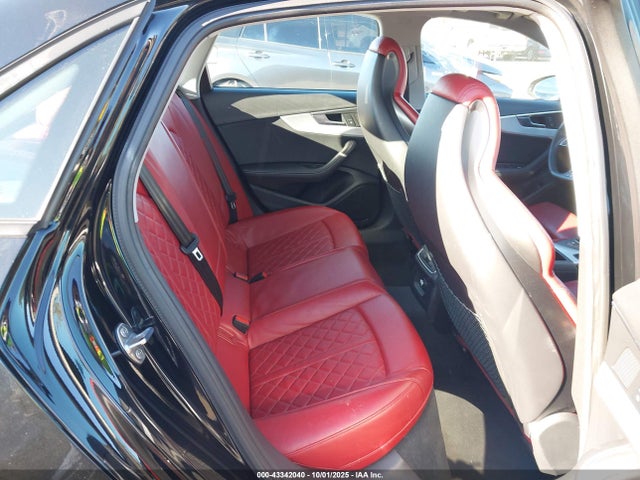 WAUGNAF40HN059044 Audi A4