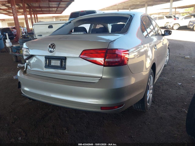 3VW1K7AJ6FM230899 Volkswagen Jetta 2.0l S