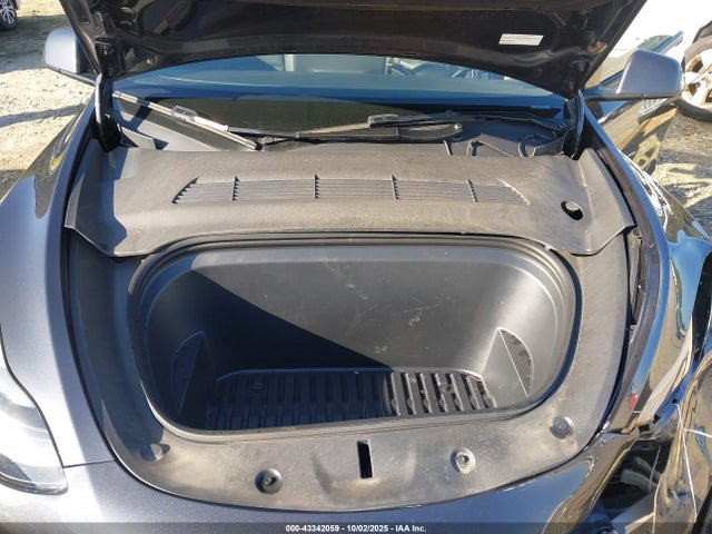 2024 TESLA MODEL Y 7SAYGDEE7RA294540 Photo 9