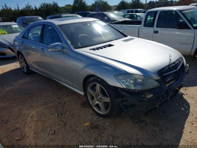 2010 MERCEDES-BENZ S 550 WDDNG7BB2AA288503