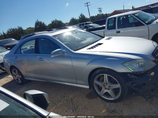 Aukcja sprzedaży 2010 Mercedes-benz S 550, vin: WDDNG7BB2AA288503, numer aukcji: 43342297