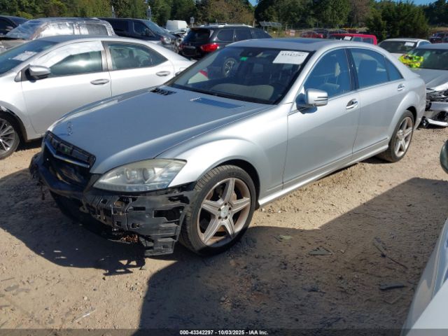 2010 MERCEDES-BENZ S 550 WDDNG7BB2AA288503 Photo 1
