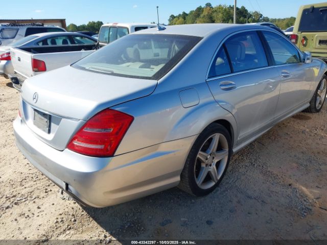 2010 MERCEDES-BENZ S 550 WDDNG7BB2AA288503 Photo 3