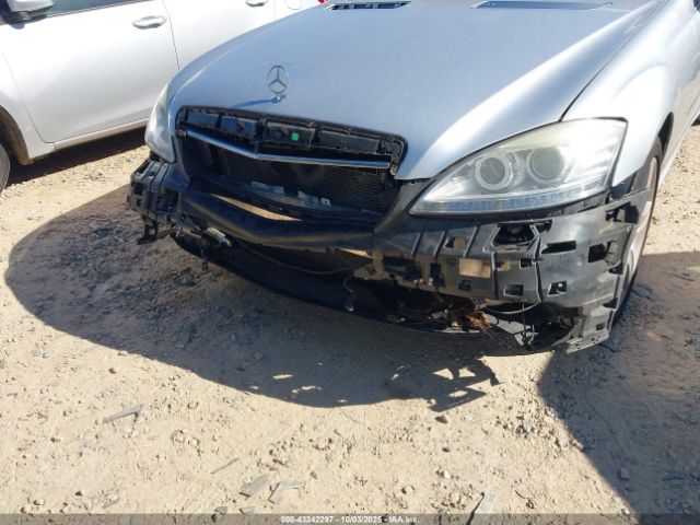 2010 MERCEDES-BENZ S 550 WDDNG7BB2AA288503 Photo 5