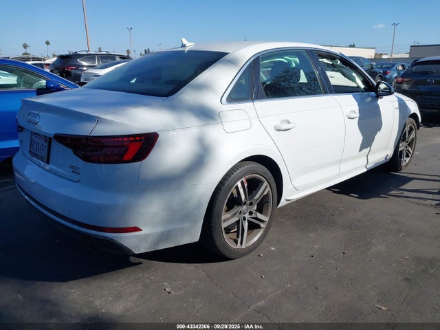 2018 AUDI A4 WAULMAF4XJN002003 Photo 3
