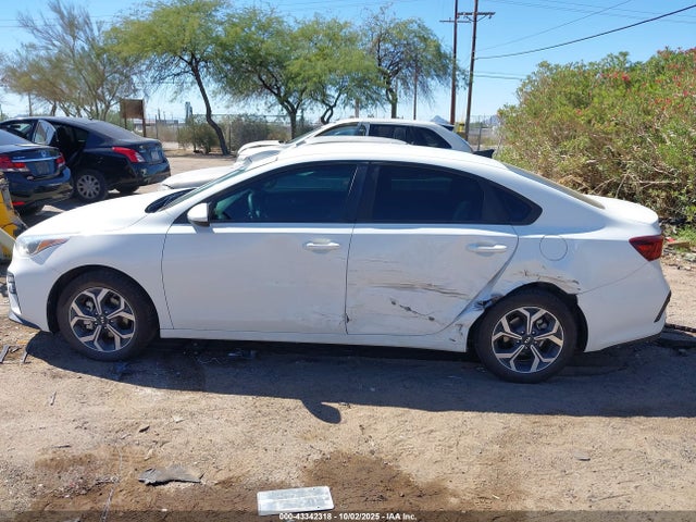 KIA Forte Lxs 2021 3KPF24AD9ME277580 Image 14