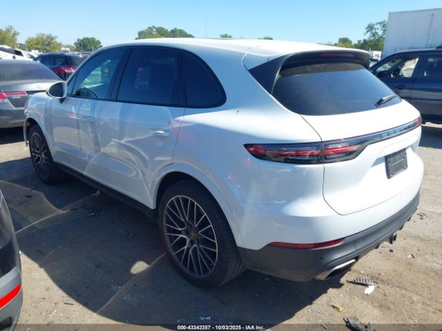 2019 PORSCHE CAYENNE WP1AA2AY5KDA19039 Photo 2