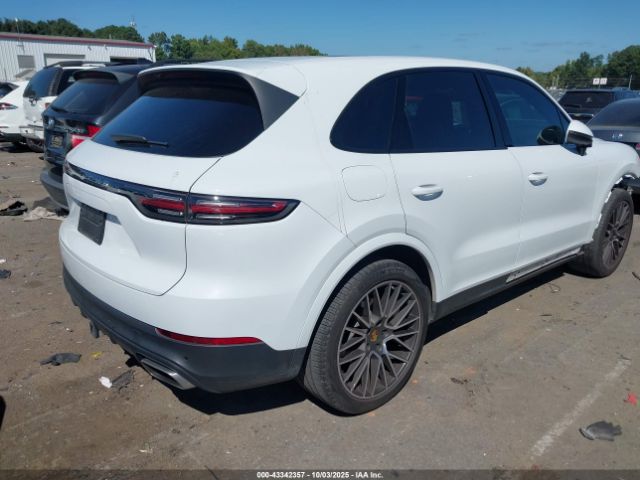 2019 PORSCHE CAYENNE WP1AA2AY5KDA19039 Photo 3
