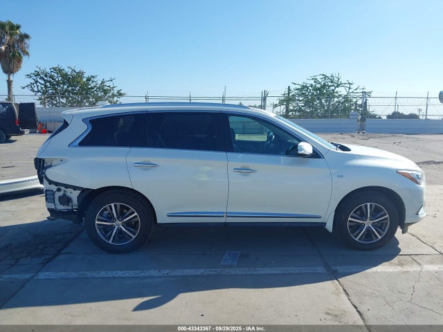 Infiniti 2019 2019 5N1DL0MN0KC534885 Image 14
