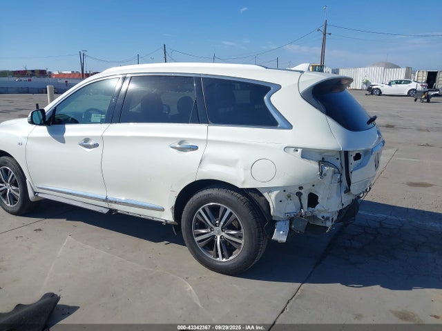 Infiniti 2019 2019 5N1DL0MN0KC534885 Image 3
