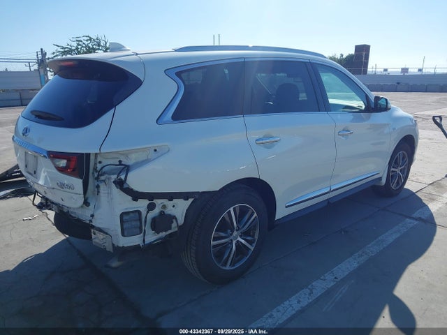 Infiniti 2019 2019 5N1DL0MN0KC534885 Image 4