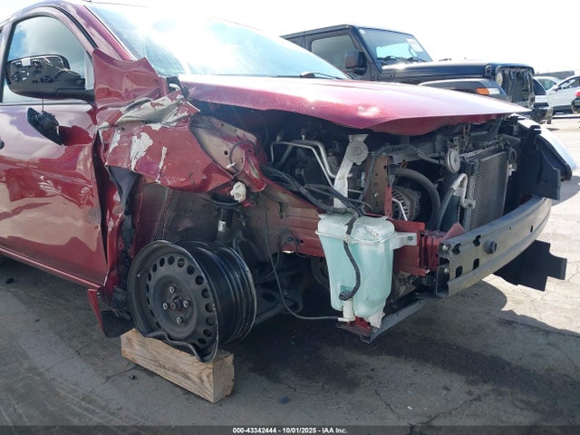 3N1CN7AP8JL840635 Nissan Versa