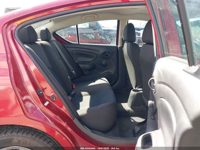 3N1CN7AP8JL840635 Nissan Versa