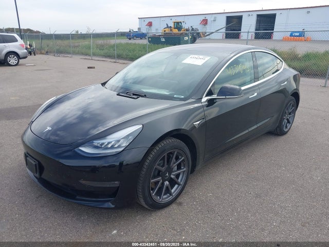 2018 TESLA MODEL 3 5YJ3E1EB4JF127402 Photo 1