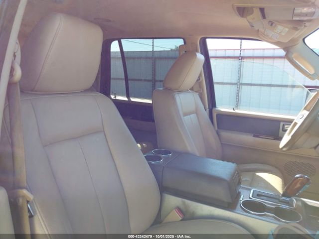 2010 FORD EXPEDITION 1FMJU1J52AEB58185 Photo 4