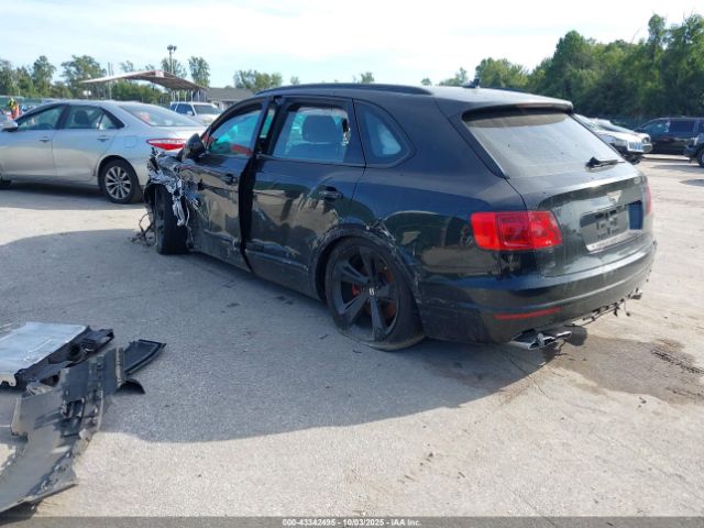 2019 BENTLEY BENTAYGA SJAAM2ZV1KC026404 Photo 2