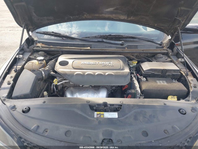 Chrysler 2015 2015 1C3CCCBB6FN619206 Image 10