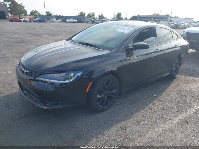 Chrysler 2015 2015 1C3CCCBB6FN619206 Image 2